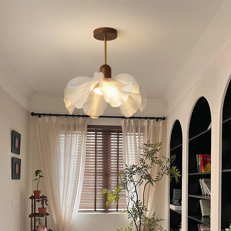 French Vintage Style Flower Pendant Light for Study and Bedroom-[Modern pendant lighting for bedroom and living space]-Demolights UK