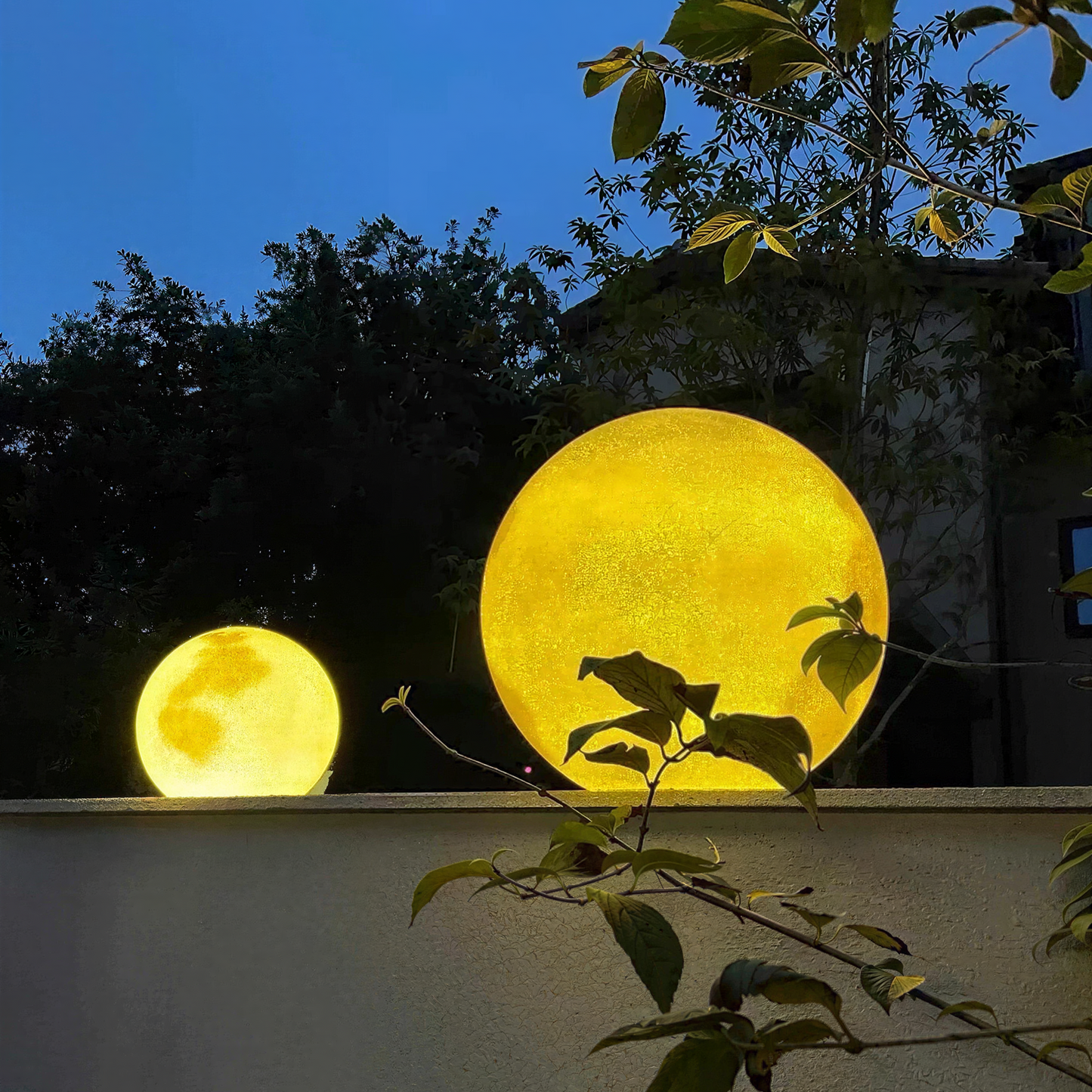 Solar Moon Globe Lamp IP65