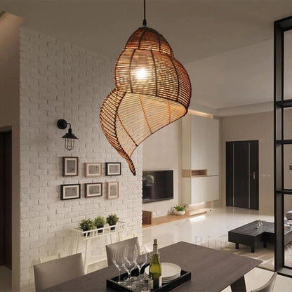 Conch Wicker Handmade Rattan Lamp