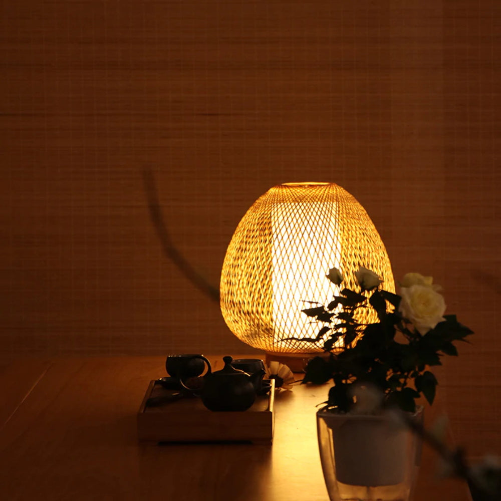 Traditional Bamboo Weave Desk Lamp