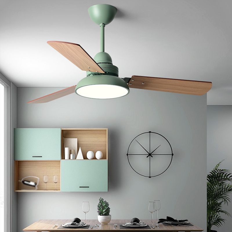Nordic 3-Blade Wood Fan with Remote