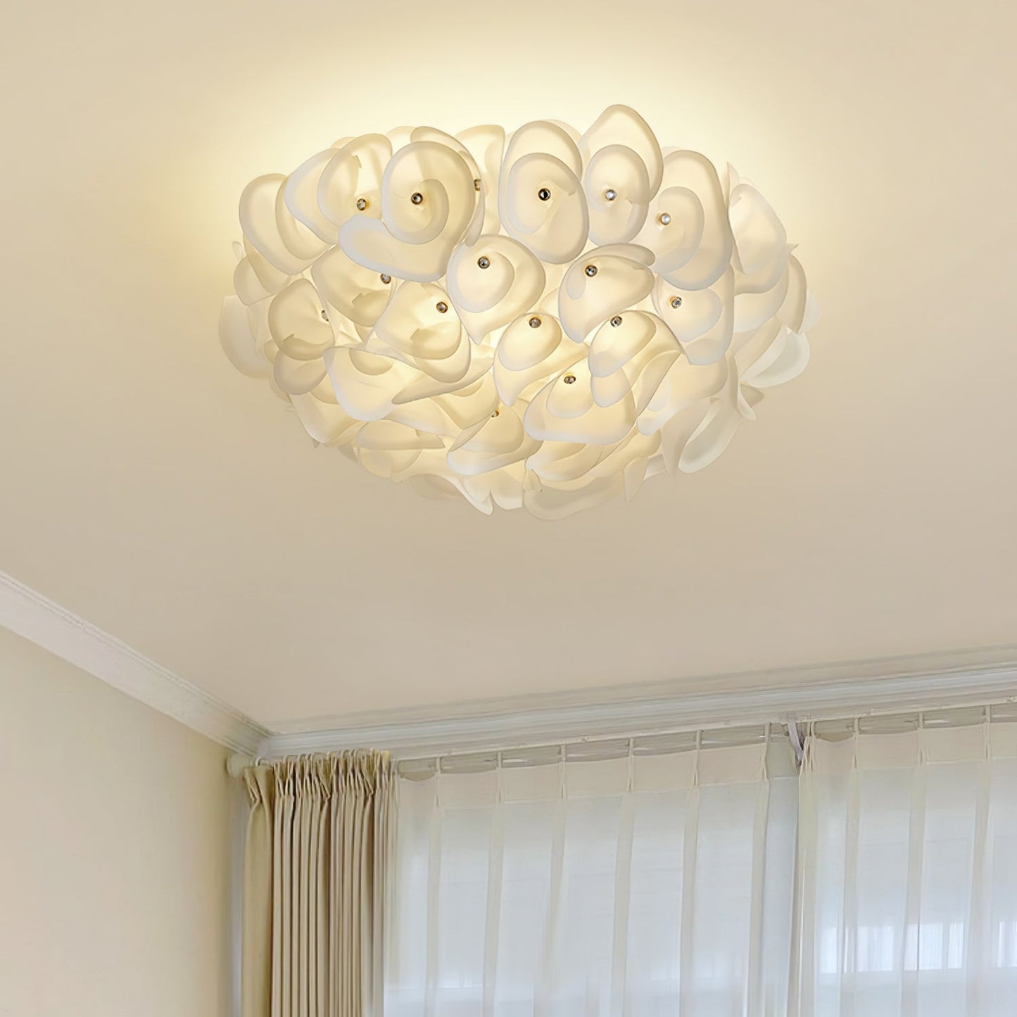 White Hydrangea Metal Ceiling Lamp