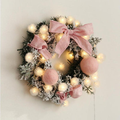 Pre-Lit Rattan Christmas Wreath