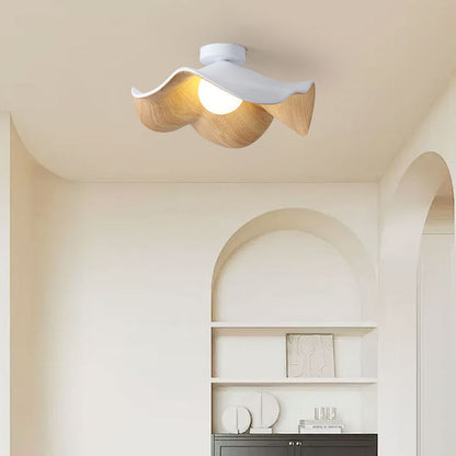 Retro Wood Grain Ceiling Light